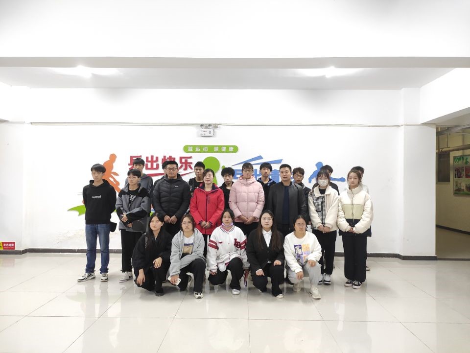 1-2112210USL18.jpg 1-2112210USL18.jpg