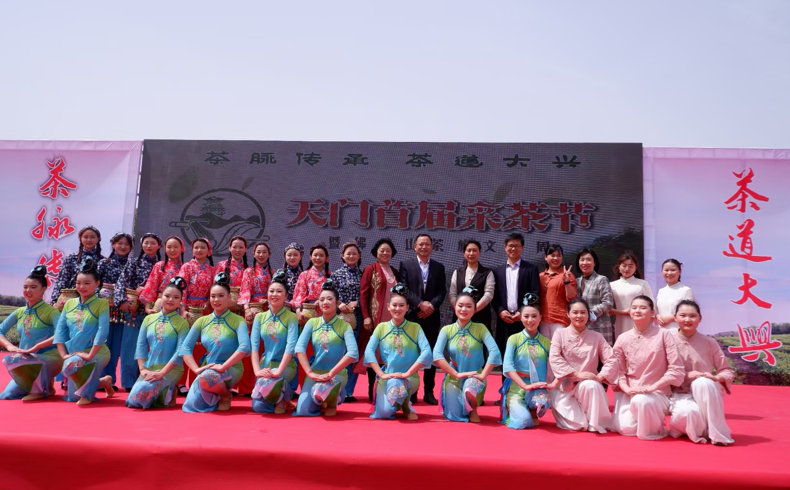 1-21050611123M33.jpg