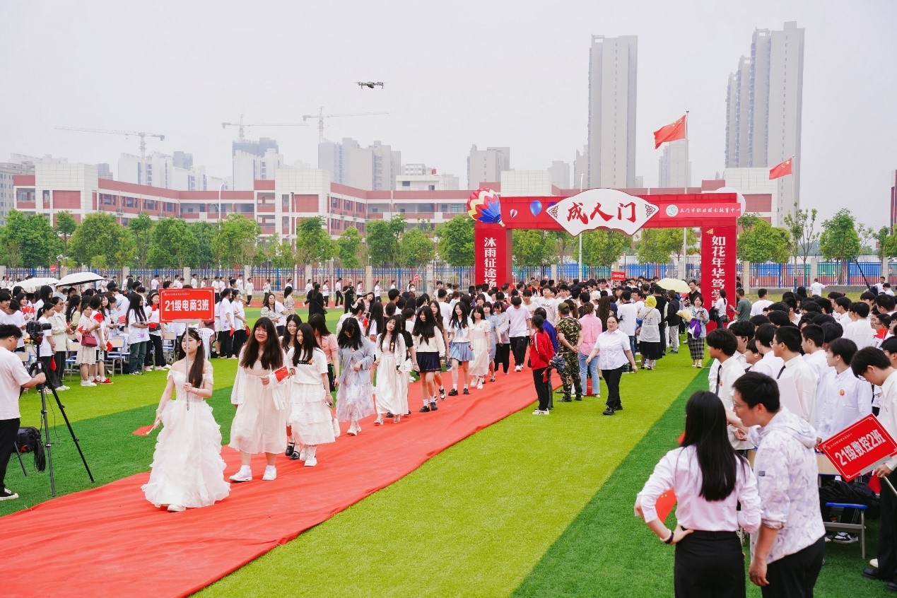 1-240515105H9257.jpg