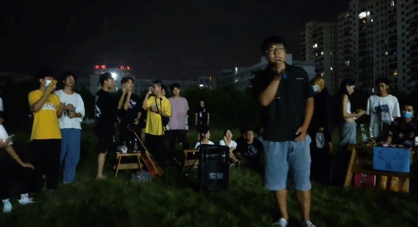 “歌声悠扬度佳节 饮水思源感党恩" --我校举行中秋庆祝活动(图4) 1-21092QG63L91.jpg